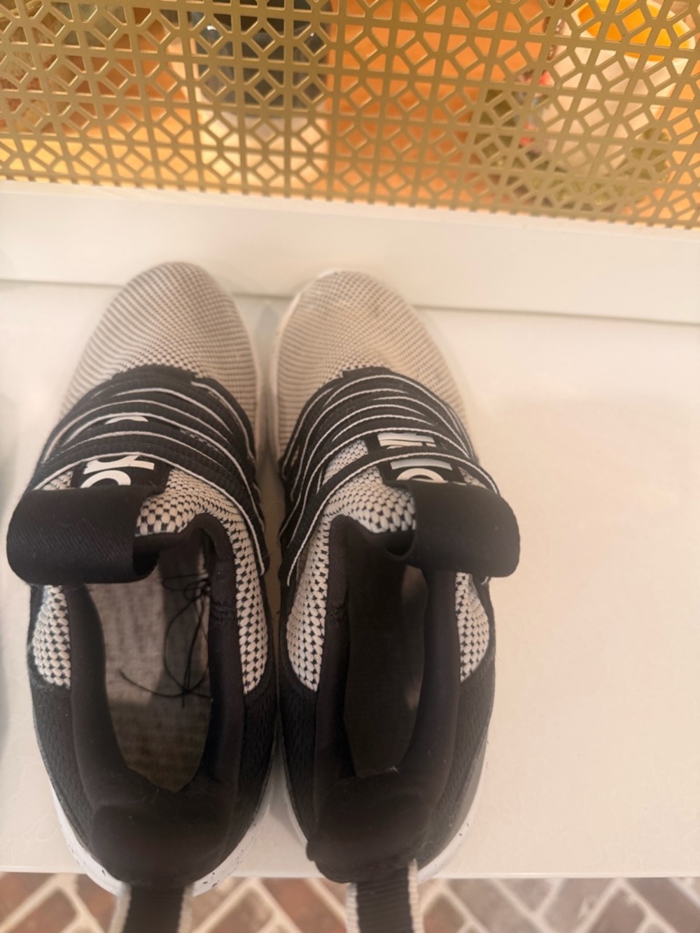 adidas Black and White Slip-On Sneakers Lite Racer! VGUC (missing insoles) - Picture 6 of 7